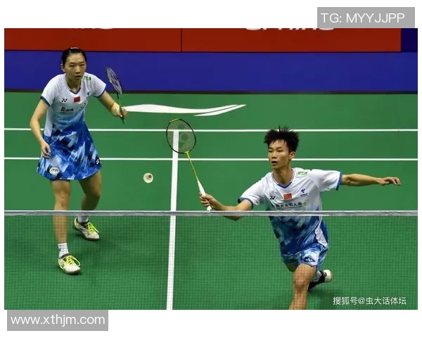 武汉羽毛球队在冠军赛中展现出惊人速度与默契配合的精彩表现分析